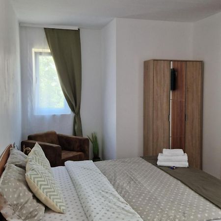 فندق Huesca House توردا المظهر الخارجي الصورة