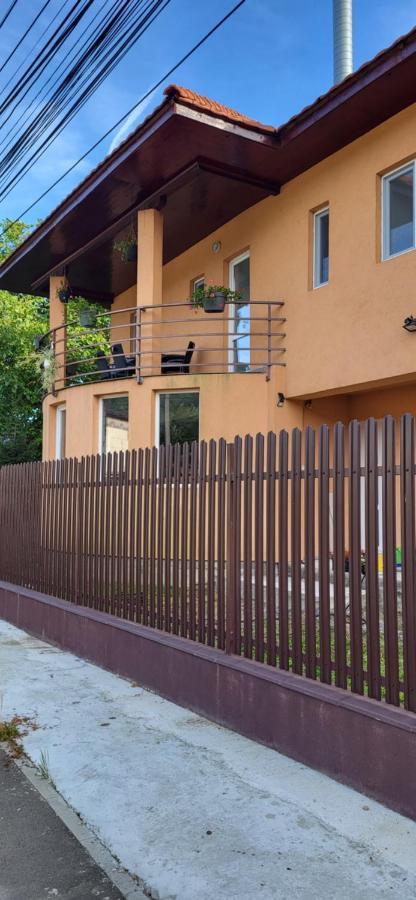 فندق Huesca House توردا المظهر الخارجي الصورة