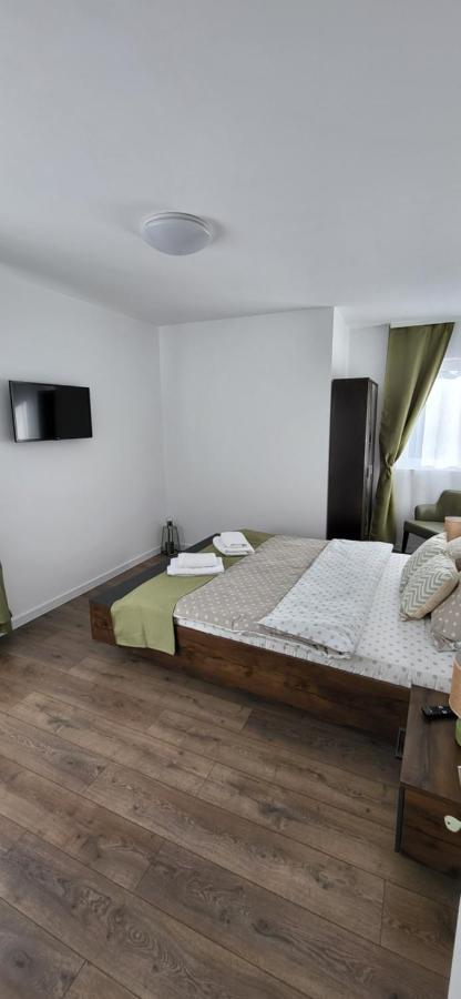 فندق Huesca House توردا المظهر الخارجي الصورة