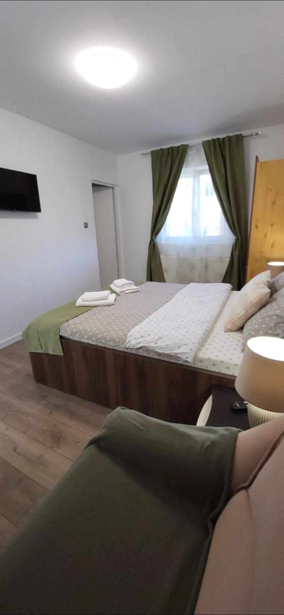 فندق Huesca House توردا المظهر الخارجي الصورة